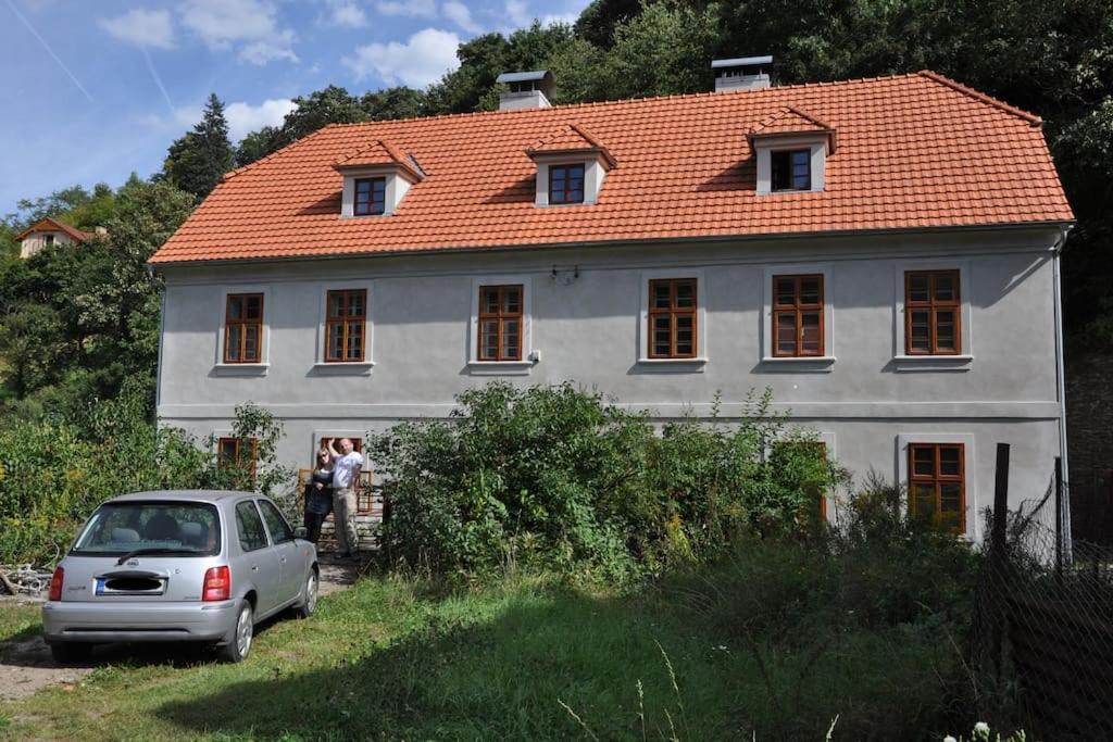 Apartament Apt. Overlooking The Castle Nizbor20Km From Prague Zewnętrze zdjęcie